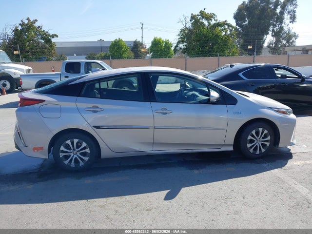 Toyota Prius Prime Le