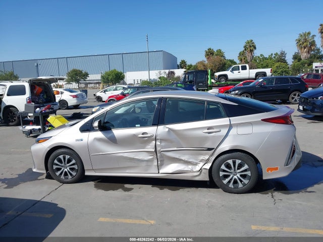 Toyota Prius Prime Le