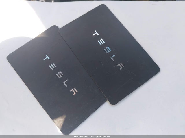 Tesla Model 3 Long Range All-wheel Drive