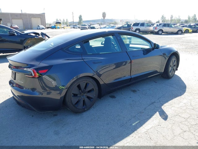 Tesla Model 3 Long Range All-wheel Drive