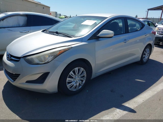 Hyundai ELANTRA Se