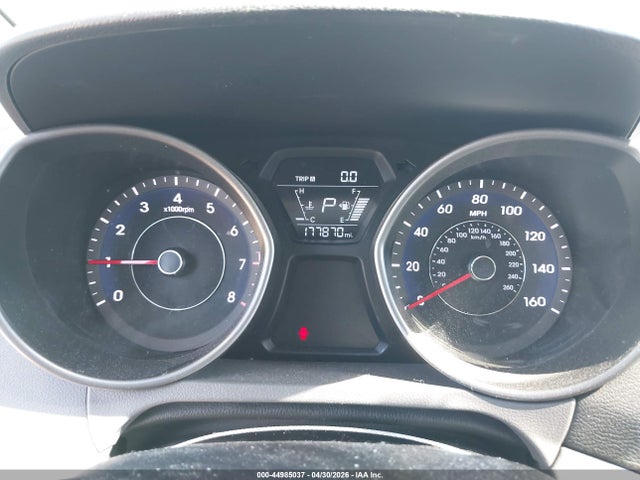 Hyundai ELANTRA Se