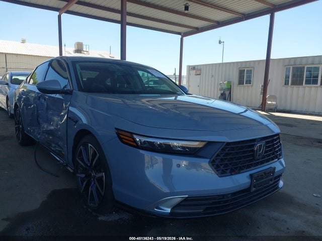 Salvage Honda Accord Image