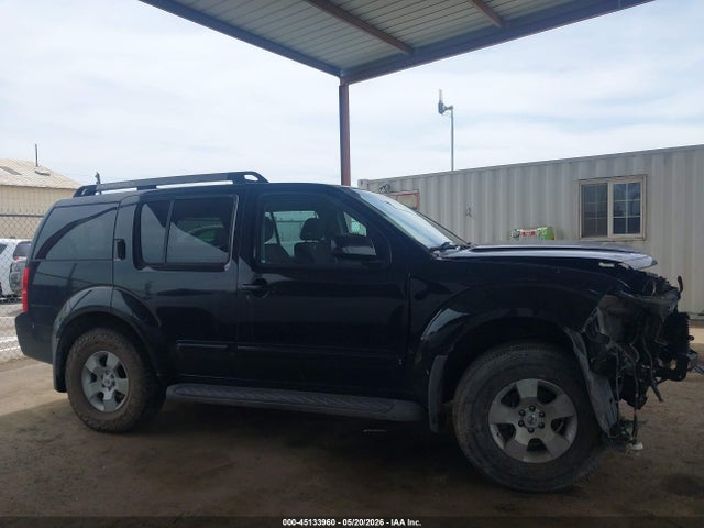 Nissan Pathfinder Se