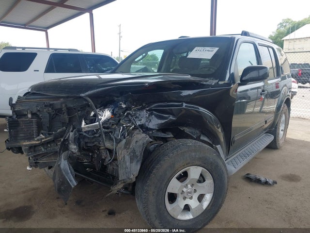 Nissan Pathfinder Se