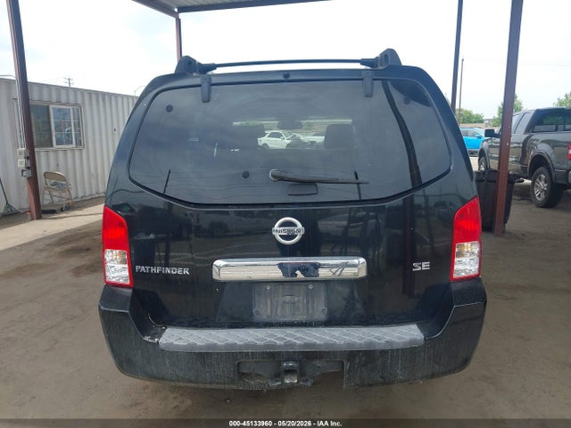 Nissan Pathfinder Se