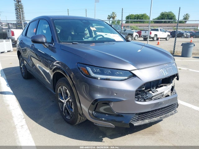 Salvage Honda HR-V Image