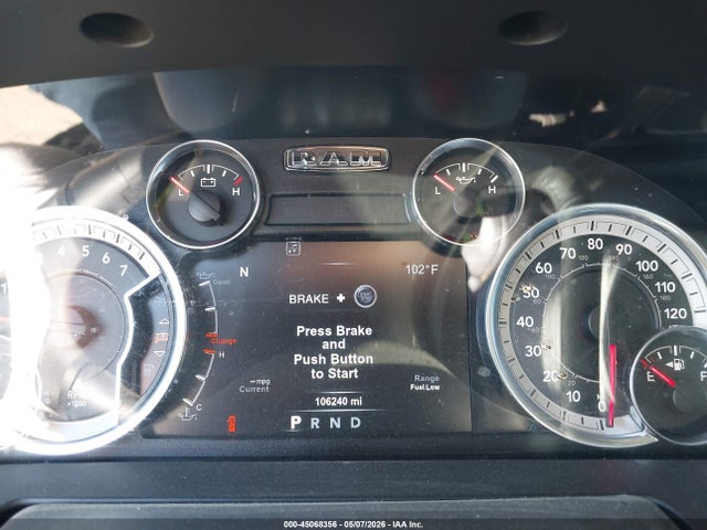 Ram 1500 Night  4x4 5'7 Box