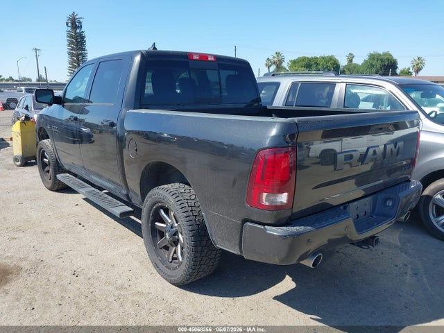 Ram 1500 Night  4x4 5'7 Box