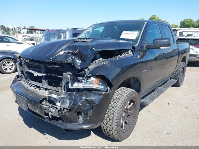 Ram 1500 Night  4x4 5'7 Box