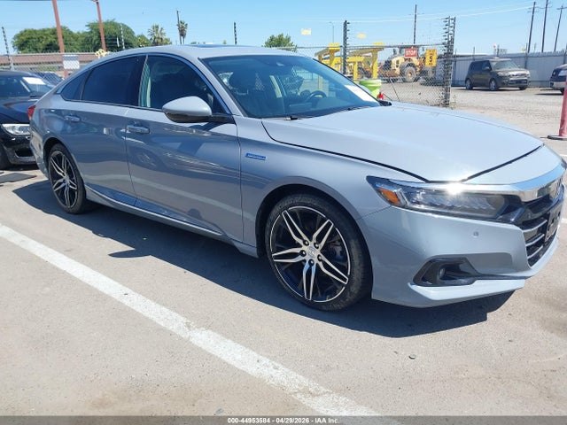 Salvage Honda Accord Image