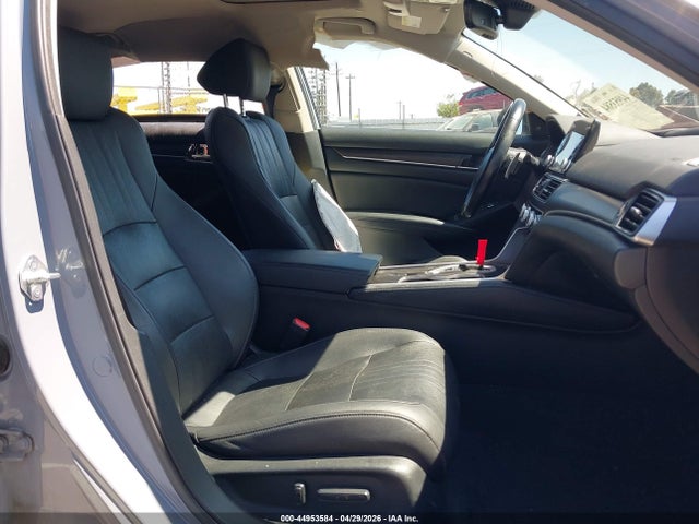 Honda Accord Touring