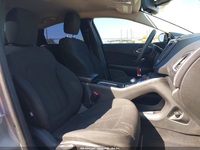 Chrysler 200 Limited