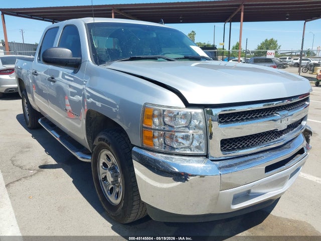 Salvage Chevrolet Silverado 1500 Image
