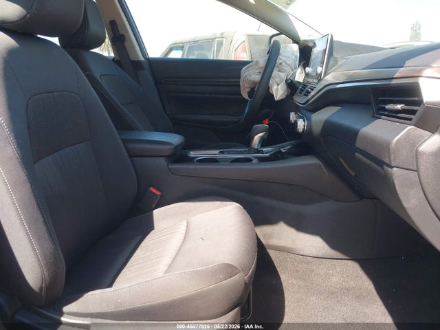 Nissan Altima Sv Fwd