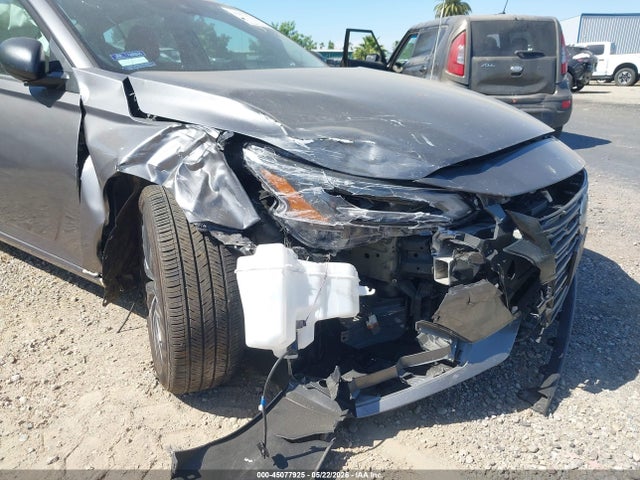 Nissan Altima Sv Fwd