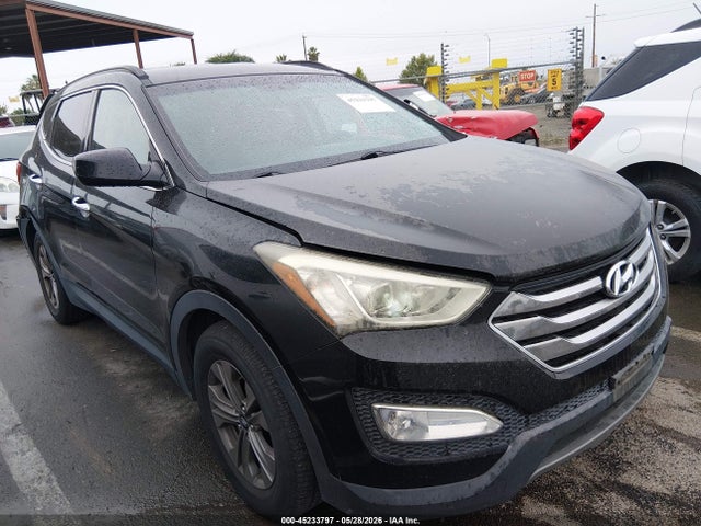 Salvage Hyundai SANTA FE Image