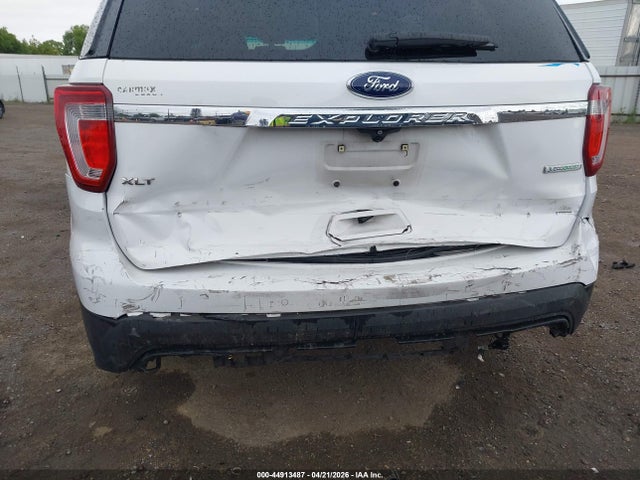 Ford Explorer Xlt