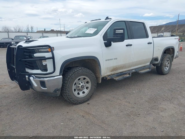 Chevrolet Silverado 2500 4wd  Standard Bed Work Truck