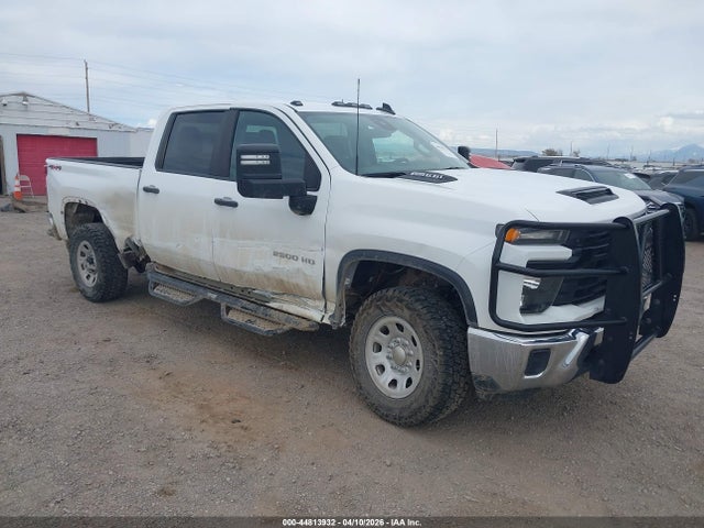 Salvage Chevrolet Silverado 2500 Image