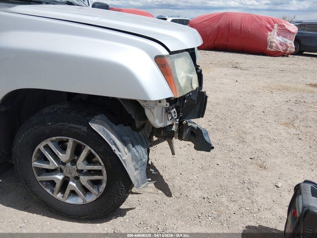 Nissan Xterra S