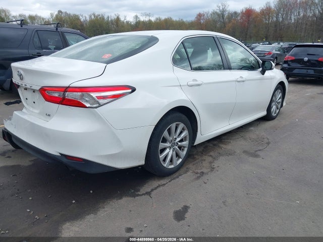 Toyota Camry Le
