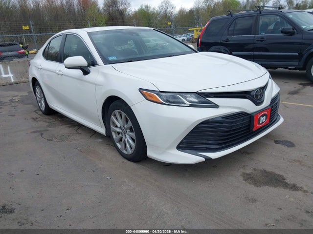Salvage Toyota Camry Image