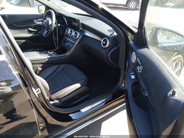Mercedes-Benz C-Class 4matic