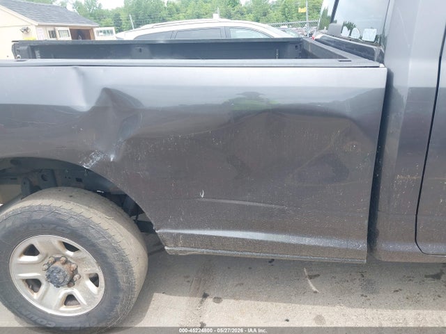 Ram 2500 Tradesman  4x4 8' Box