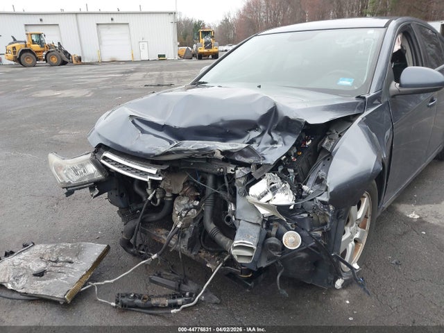 Chevrolet Cruze 1lt Auto