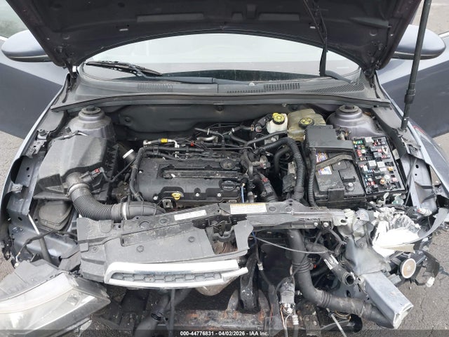 Chevrolet Cruze 1lt Auto