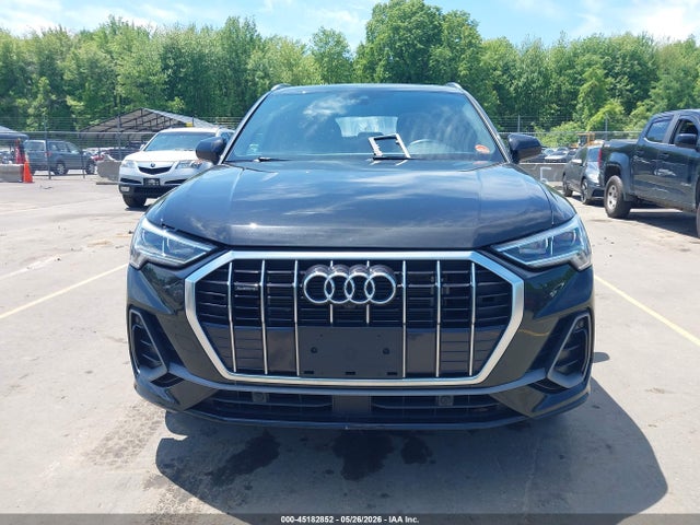 Audi Q3 Premium Plus 45 Tfsi S Line Quattro Tiptronic