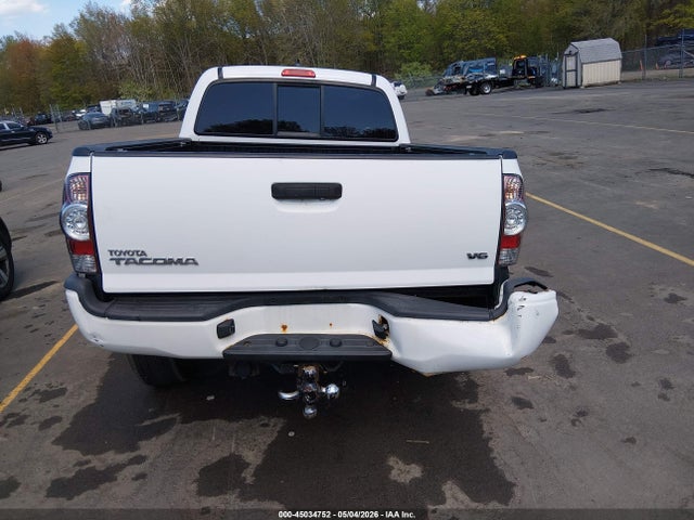 Toyota Tacoma Base V6
