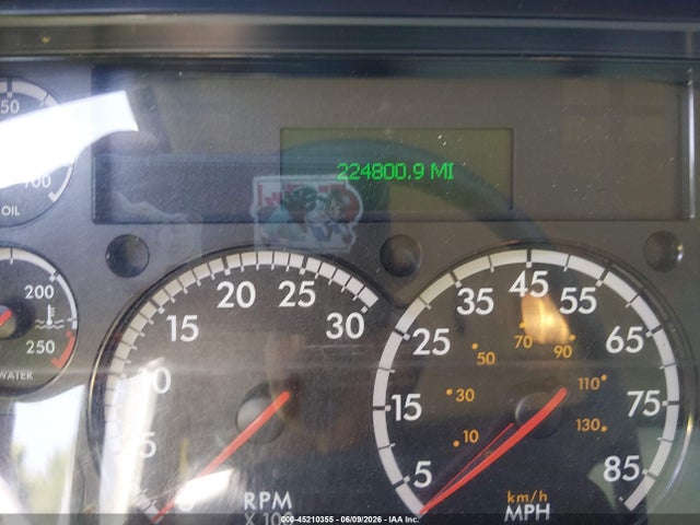 Freightliner M2 106