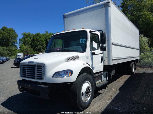 Freightliner M2 106