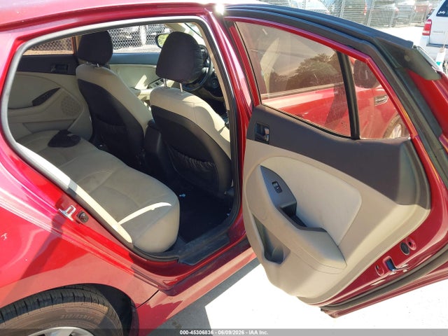 Kia Optima Lx