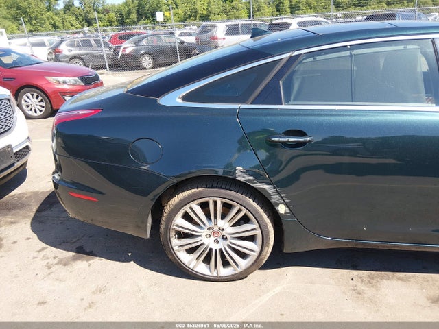 Jaguar XJ Xjl Portfolio
