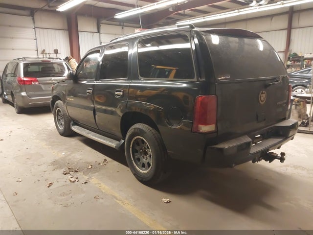 Cadillac Escalade Standard