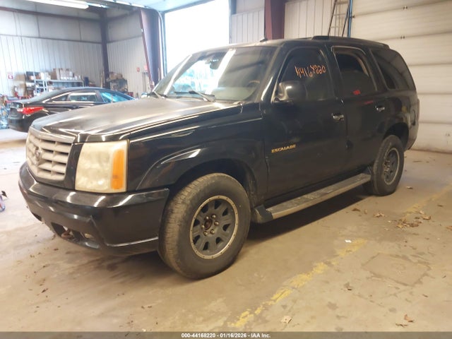 Cadillac Escalade Standard