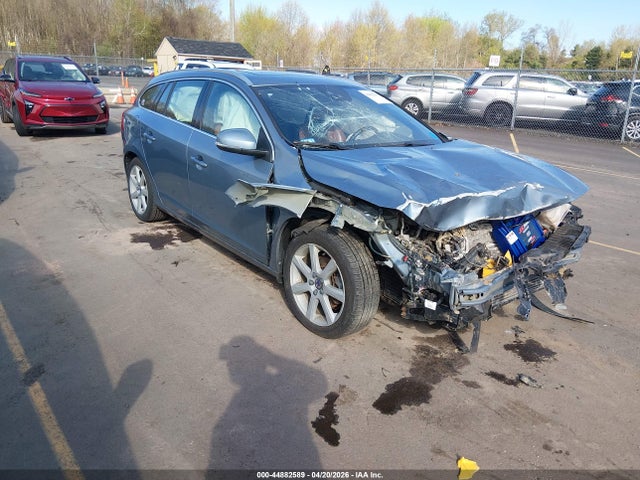 Salvage Volvo V60 Image