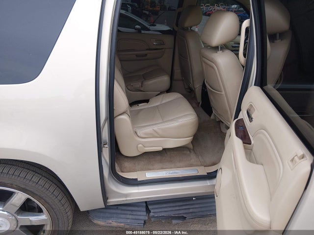Cadillac Escalade Luxury