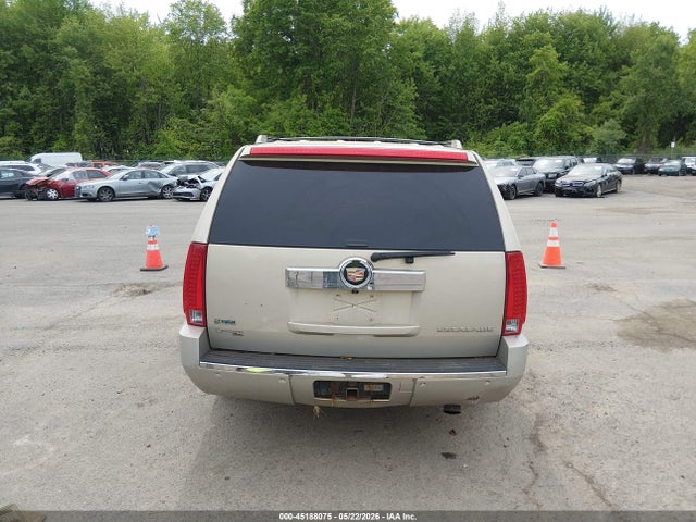 Cadillac Escalade Luxury