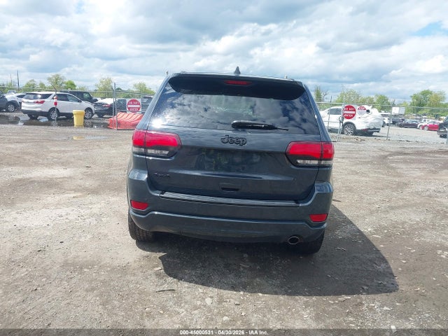 Jeep Grand Cherokee Altitude 4x4