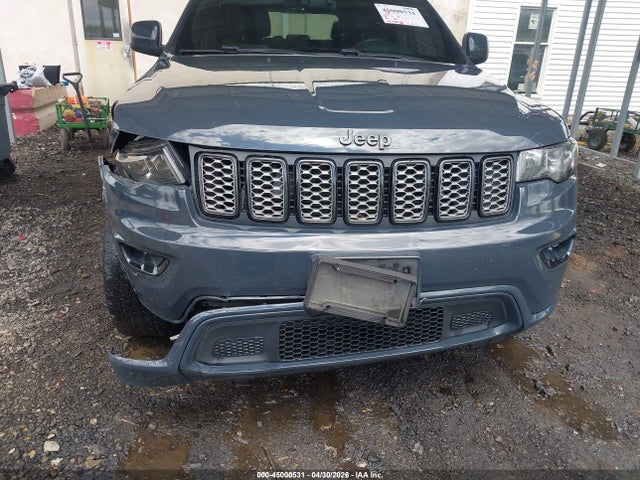 Jeep Grand Cherokee Altitude 4x4