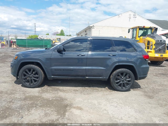 Jeep Grand Cherokee Altitude 4x4