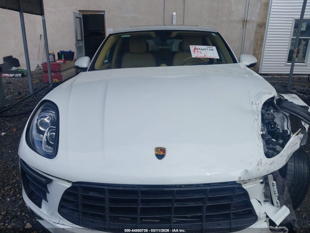 Porsche Macan S