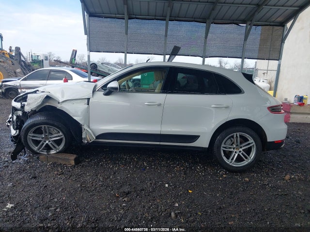 Porsche Macan S