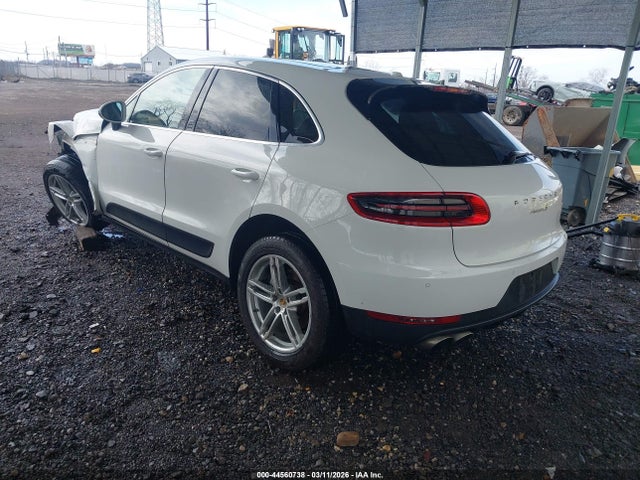 Porsche Macan S