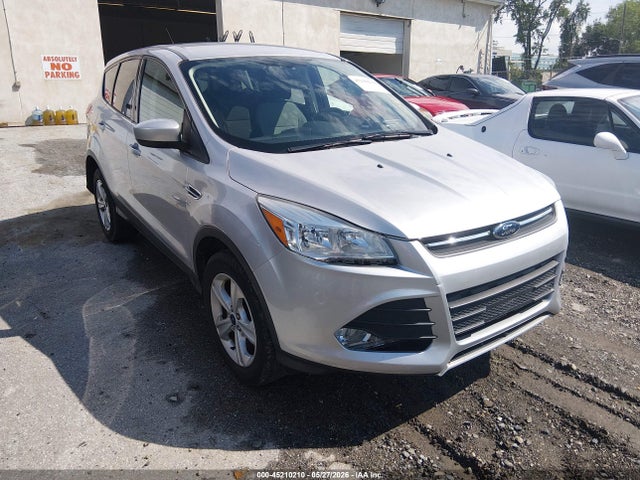 Salvage Ford Escape Image