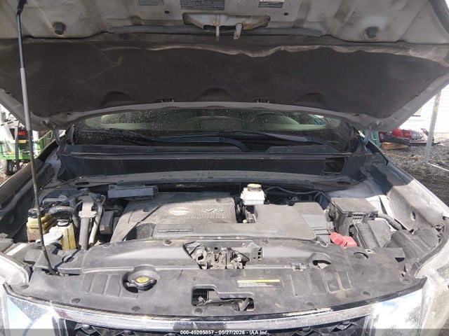Nissan Pathfinder S